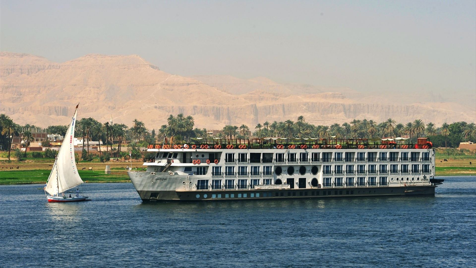 Cairo, Nile Cruise & Hurghada Getaway